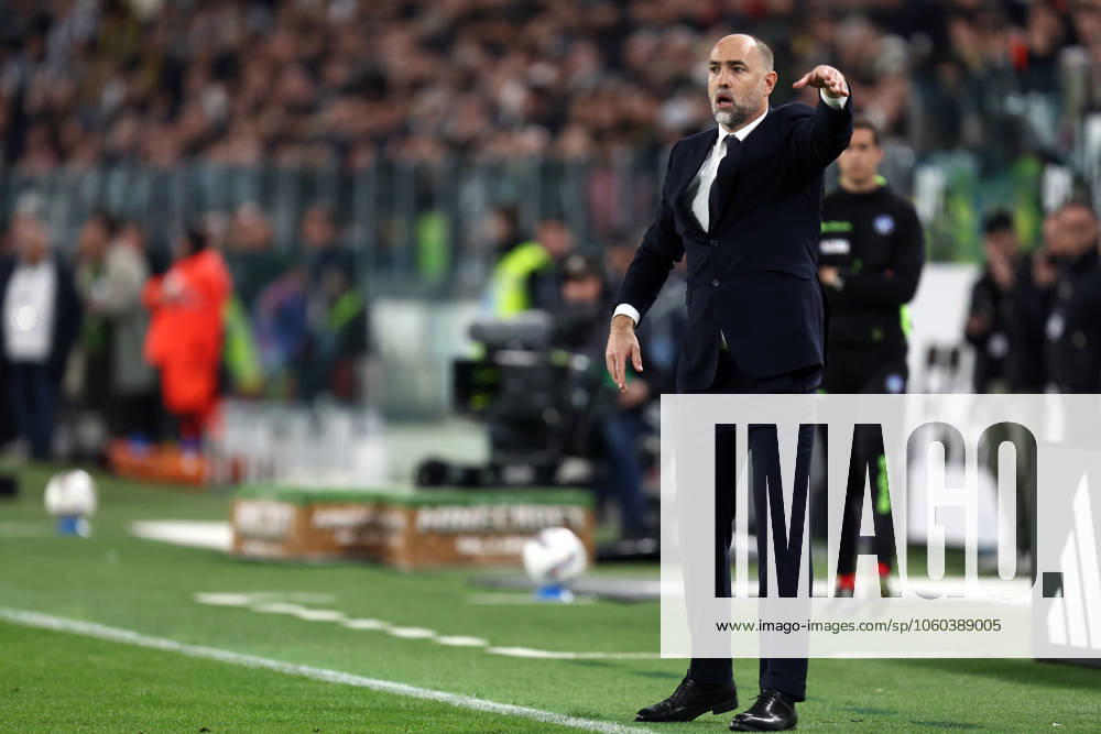 Juventus Fc - Genoa Cfc Igor Tudor, head coach of Juventus Fc gestures during the Serie A match beetween Juventus Fc and Genoa Cfc at Allianz Stadium on March 29, 2025 in Turin, Italy . Torino Allianz Stadium Italy