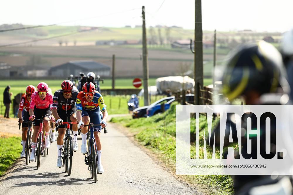 Danish Mads Pedersen of Lidl-Trek pictured in action during the men elite Gent-Wevelgem - In Flanders Fields one day cycling race, 250.3 km from Ieper to Wevelgem, Sunday 30 March 2025. DAVIDxPINTENS x117222615x