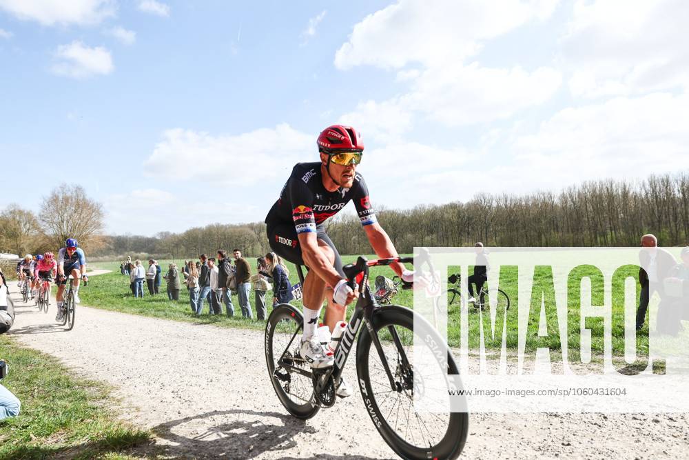 Italian Matteo Trentin of Tudor Pro Cycling Team pictured in action on the plugstreets during the men elite Gent-Wevelgem - In Flanders Fields one day cycling race, 250.3 km from Ieper to Wevelgem, Sunday 30 March 2025. DAVIDxPINTENS x117225323x