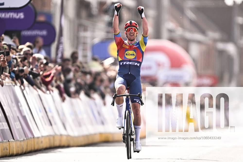 Danish Mads Pedersen of Lidl-Trek wins the men elite Gent-Wevelgem - In Flanders Fields one day cycling race, 250.3 km from Ieper to Wevelgem, Sunday 30 March 2025. JASPERxJACOBS x117231853x