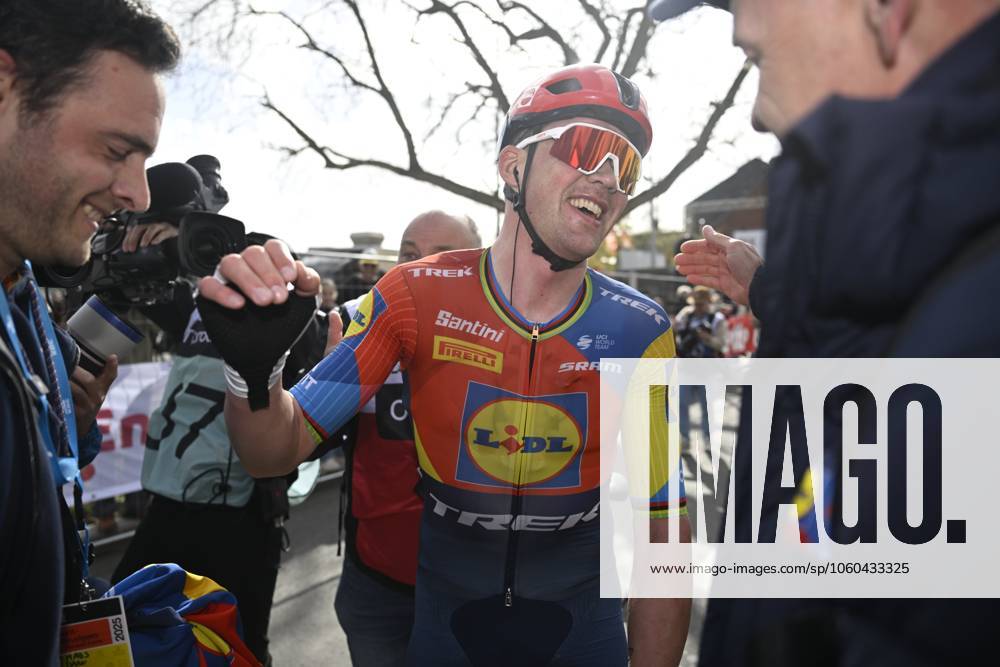 Gent - Wevelgem in Flanders Fields 2025 WEVELGEM, BELGIUM - MARCH 30 : Pedersen Mads (DEN) of Lidl - Trek celebrating his victory pictured during 87th edition of the UCI World Tour Gent - Wevelgem in Flanders Fields cycling race for Men Elite with start in Ieper and finish in Wevelgem after 250 km on March 30, 2025 in Wevelgem, Belgium, 30 03 2025 ( Motordriver Guy De Vuyst - Wevelgem Belgium