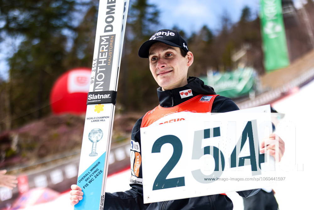 Bilder des Jahres 2025, Sport 03 März 30.03.2025 PUCHAR SWIATA W LOTACH SKOKACH NARCIARSKICH - LOTY SKOKI NARCIARSKIE MEZCZYZN FIS MEN FLYING Ski jumping, Skispringen, Ski, nordisch WORLD CUP SEASON 2024 2025 PLANICA N Z DOMEN PREVC FOT. JULIA PIATKOWSKA NEWSPIX.PL --- newspix.pl