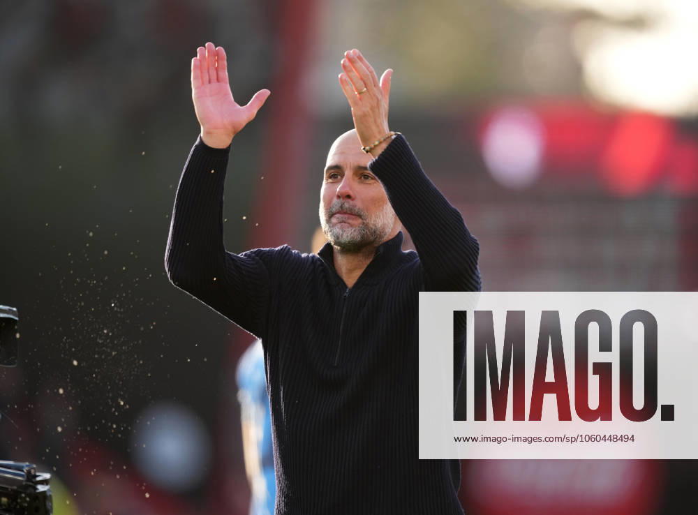 Bournemouth v Manchester City, FA Cup quarter-finals, Football, Vitality Stadium, Bournemouth, UK - 30 Mar 2025 Josep Guardiola manager of Manchester City claps to the fans after the game. Bournemouth Vitality Stadium Bournemouth GBR, UK NEWSPAPERS OUT