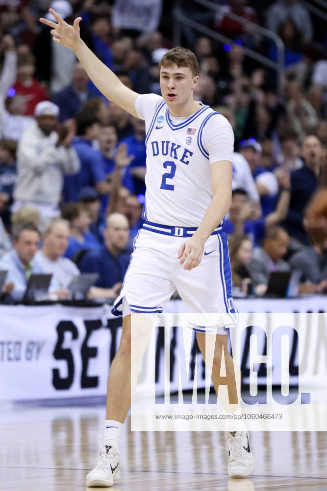 COOPER FLAGG 2 of the Duke Blue Devils reacts during the first half against the Alabama Crimson Tide in their Elite Eight matchup at the Prudential Center. Newark USA - ZUMA 20250329_mda_l223_080