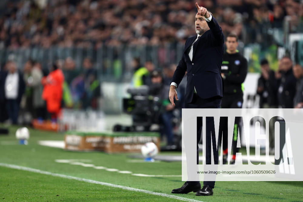 Juventus Fc - Genoa Cfc Igor Tudor, head coach of Juventus Fc gestures during the Serie A match beetween Juventus Fc and Genoa Cfc at Allianz Stadium on March 29, 2025 in Turin, Italy . Torino Allianz Stadium Italy