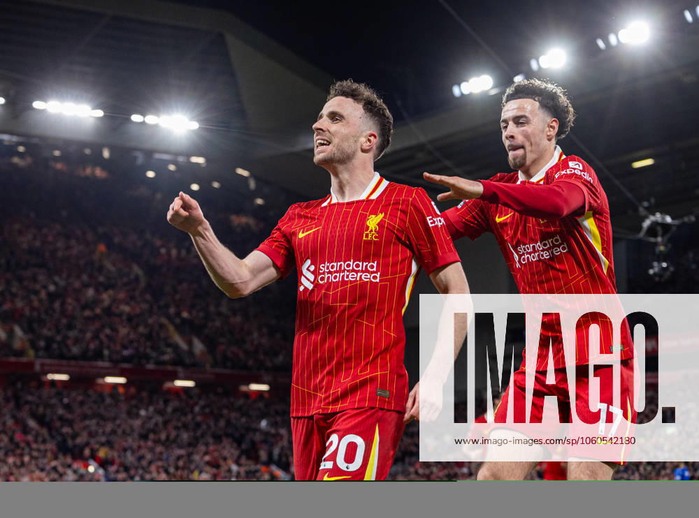 Football - FA Premier League - Liverpool FC v Everton FC LIVERPOOL, ENGLAND - Wednesday, April 2, 2025: Liverpool s Diogo Jota celebrates after scoring the first goal during the FA Premier League match between Liverpool FC and Everton FC, the 246th Merseyside Derby, at Anfield. (Photo by David Rawcliffe Propaganda) LIVERPOOL Anfield MERSEYSIDE ENGLAND