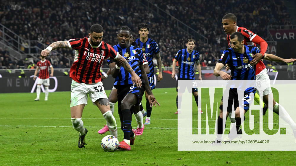 Foto IPP Paolo Bona Milano 02 04 2025 Coppa Italia di Calcio stagione 2024 2025 partita Milan-Inter Nella foto Kyle Walker e Marcus Thuram Italy Photo Press Worldwide Copyright italy Italy ITALY