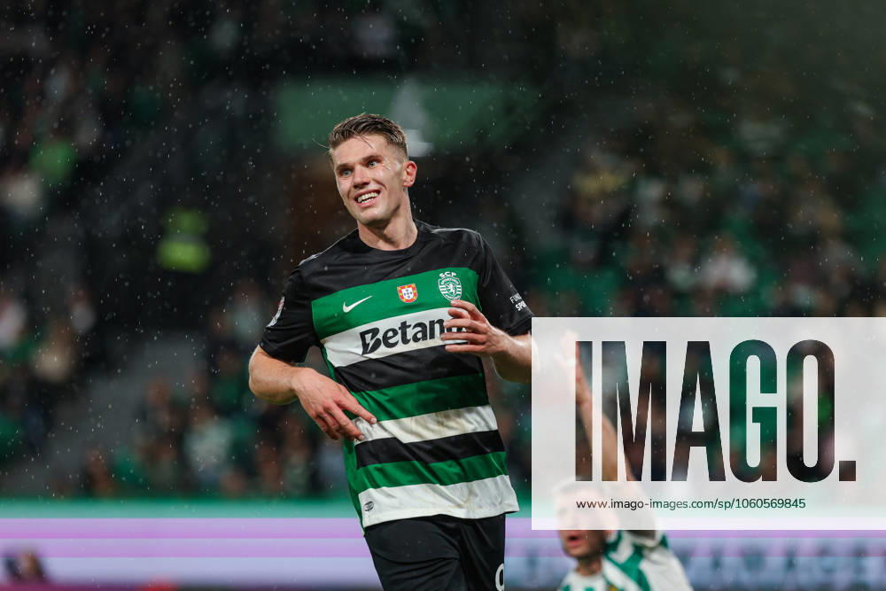Viktor Gyokeres forward of Sporting CP during the Taca de Portugal Generali Tranquilidade semi-final match between Sporting CP and Rio Ave FC at Estadio Jose Alvalade on April 2025 3th, in Lisbon, Portugal. Taca de Portugal - Sporting CP vs Rio Ave FC (Valter Gouveia SPP)