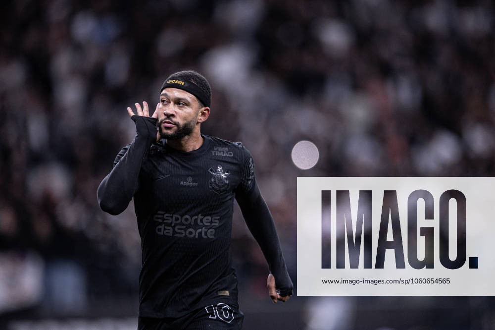 Corinthians v Vasco da Gama: Brasileirao 2025 SoO PAULO, BRAZIL - APRIL 5: Memphis Depay of Corinthians celebrates after scoring a goal during the Brasileirao 2025 match between Corinthians and Vasco da Gama at Neo Quimica Arena on April 5, 2025 in Sao Paulo, Brazil. (Photo by Wanderson Oliveira PxImages) Sao Paulo Neo Quimica Arena Sao Paulo, Brazil Brazil