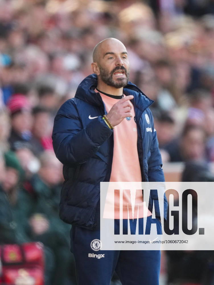 Brentford v Chelsea, Premier League, Football, Gtech Community Stadium, Brentford London, UK - 06 Apr 2025 Enzo Maresca manager of Chelsea Brentford Gtech Community Stadium London GBR, UK NEWSPAPERS OUT