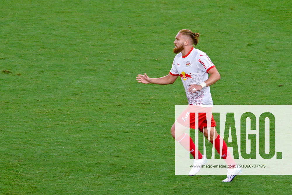 Fluminense x RedBull Bragantino RIO DE JANEIRO, RJ - 06.04.2025: FLUMINENSE X REDBULL BRAGANTINO - Isidro Pitta celebrates goal during Fluminense x RedBull Bragantino held at Maracanã Stadium, for the 2nd round of the 2025 Brazilian Championship, on Sunday afternoon (06), in Rio de Janeiro, RJ. (Photo: Celso Pupo Fotoarena) x2717541x CelsoxPupo