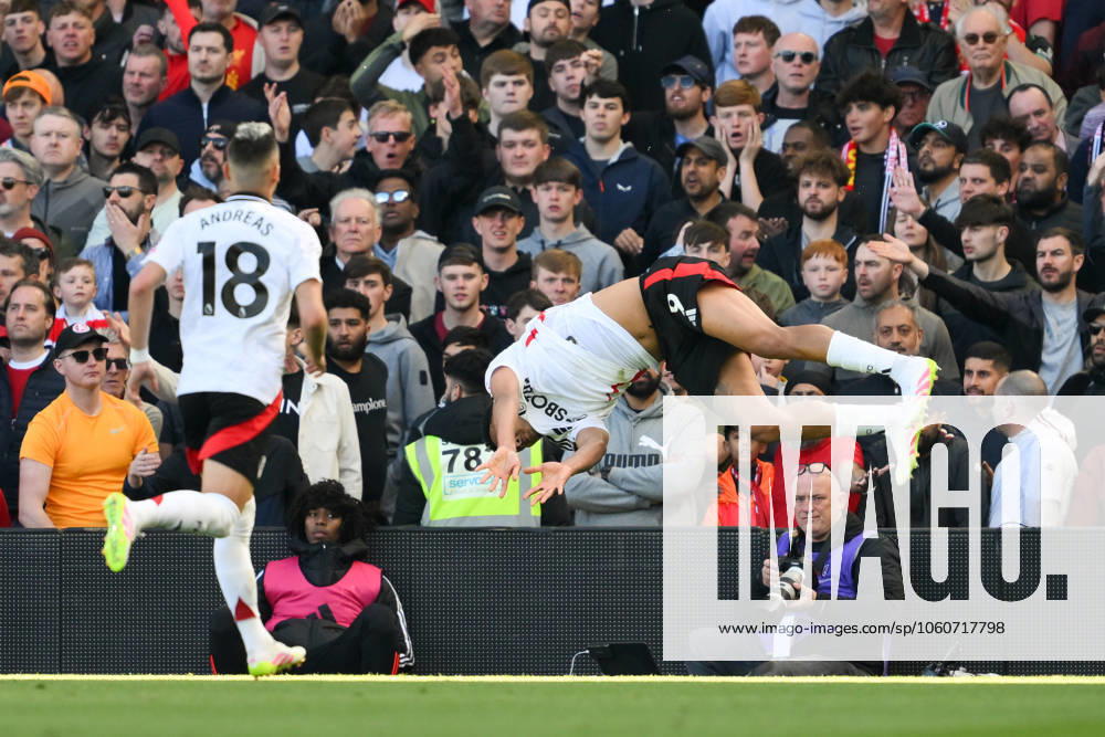 Football - 2024 2025 Premier League - Fulham vs Liverpool - Craven Cottage - Sunday 6th April 2025. Fulham s Rodrigo Muniz celebrates scoring his sides third goal. COLORSPORT Ashley Western