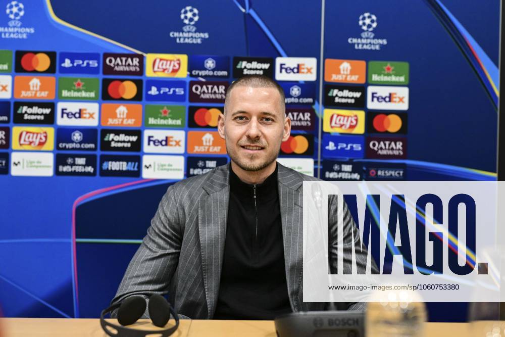 Waldemar Anton 3 Borussia Dortmund , Press conference before FC Barcelona vs Borussia Dortmund, Football, Champions League, Round of 16, 08 04 2025 Barcelona Catalonia Spain
