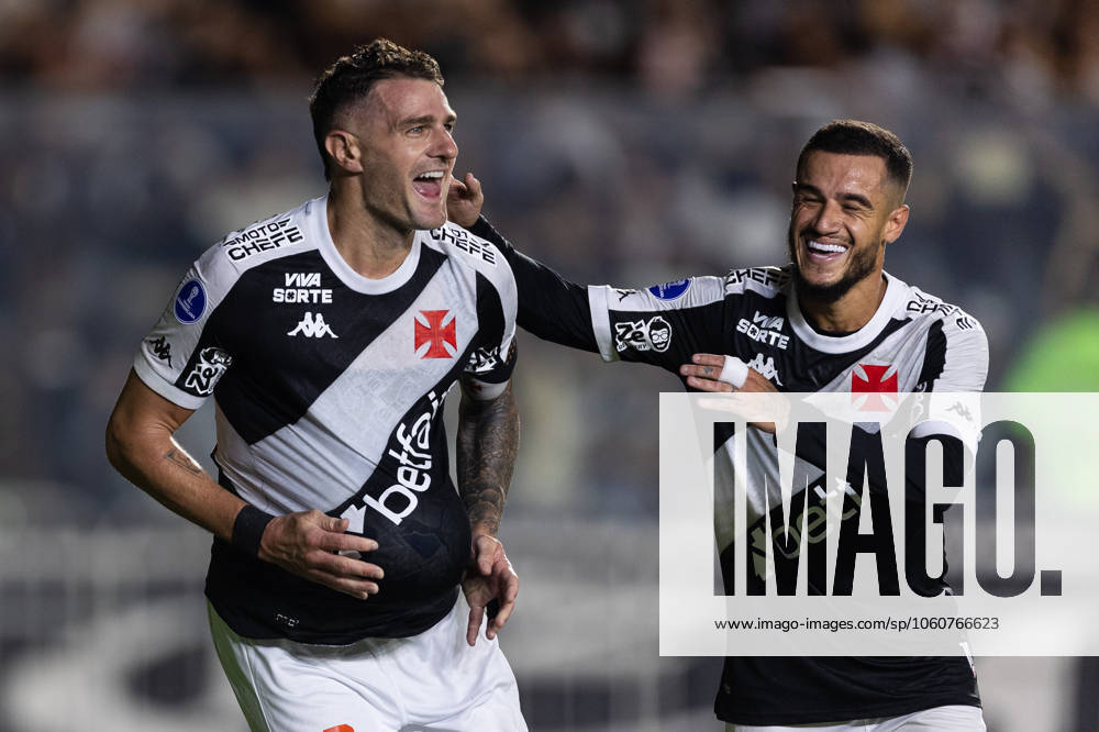 Rio de Janeiro, Rio de Janeiro, BRA: RIO DE JANEIRO, BRAZIL - APRIL 08: PABLO VEGETTI of Vasco da Gama celebrates after scoring the team s first goal during the match between Vasco da Gama and Puerto Cabello as part of Copa CONMEBOL Sudamericana 2025 at Sao Januario Stadium on April 08, 2025 in Rio de Janeiro, Brazil. Rio de Janeiro BRA - ZUMAc227 20250408_zsp_c227_024