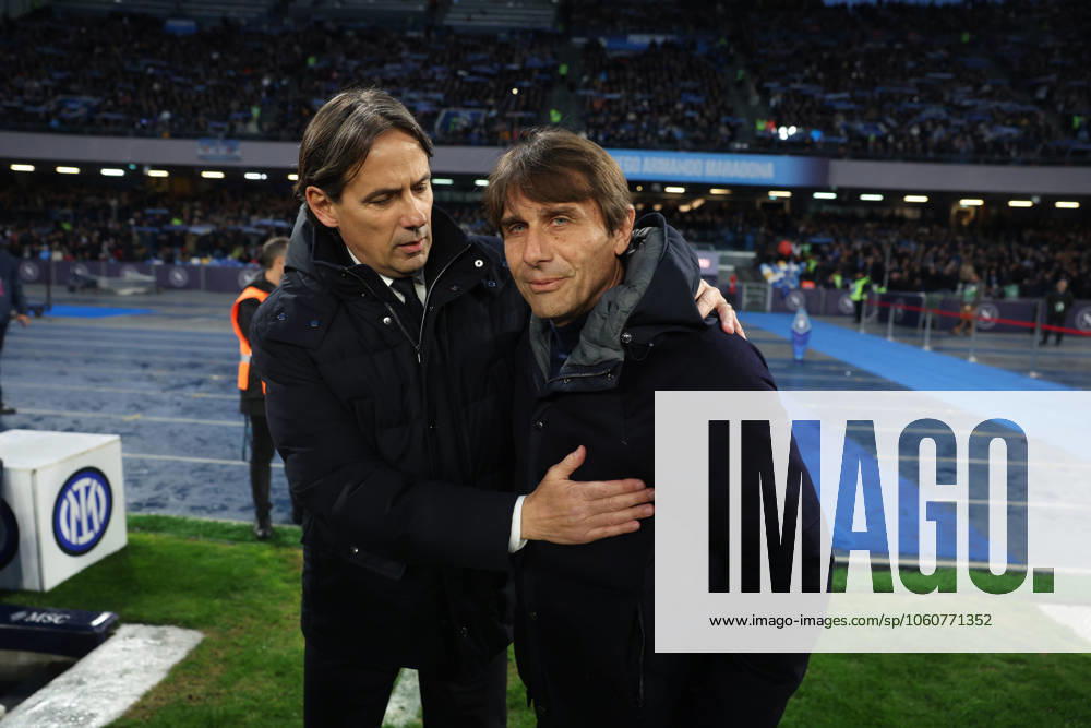 Inter Milans head coach Simone Inzaghi, Napolis head coach Antonio Conte during the Serie A soccer match between Napoli and Inter at the Diego Armando Maradona Stadium in Naples, southern italy - Saturday , March 01 , 2025. - Soccer .