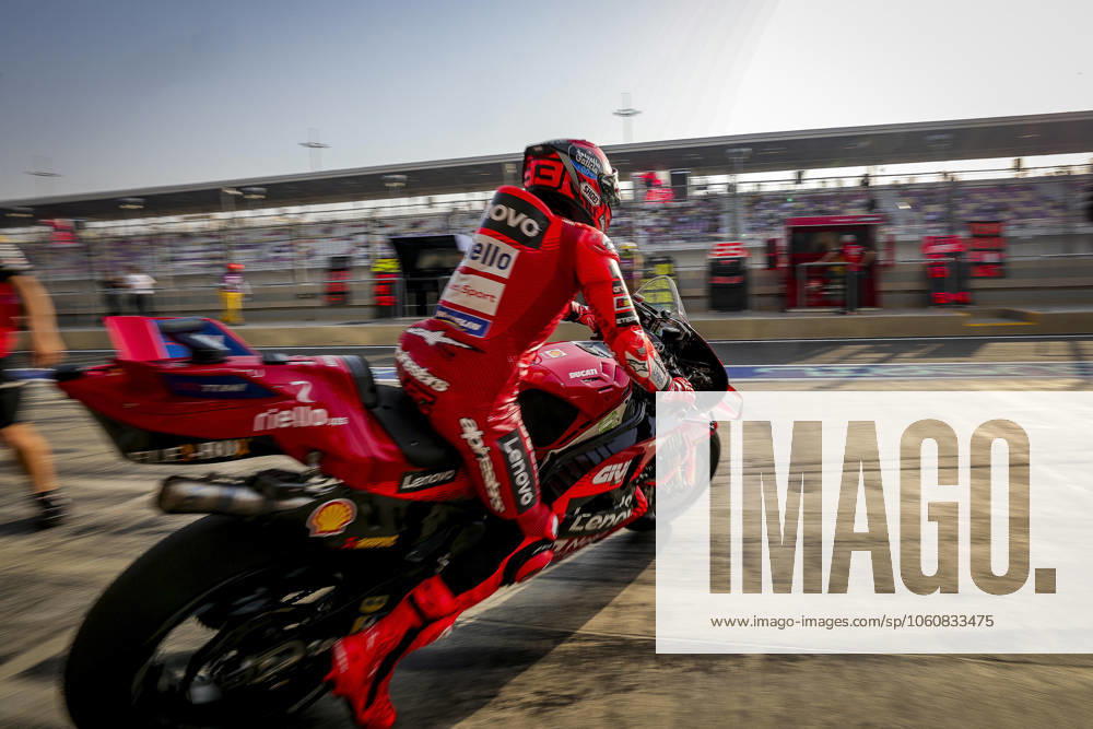 MOTO - MOTOGP - QATAR GRAND PRIX 2025 MARQUEZ Marc (spa), Ducati Lenovo Team, Ducati Desmosedici GP25, portrait during the 2025 MotoGP Qatar Airways Grand Prix of Qatar on the Losail International Circuit from April 11 to 13, in Lusail, Qatar - LusailQatar