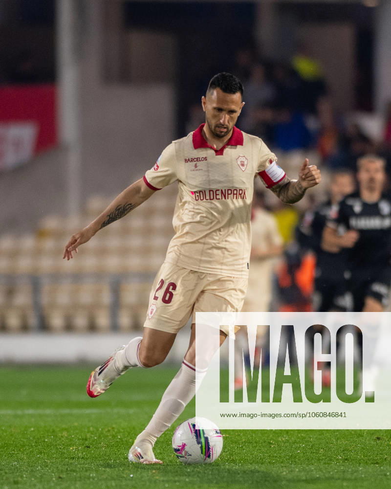 Gil Vicente FC v Vitoria SC - Liga Portugal Betclic Ruben Fernandes from Gil Vicente is seen in action during the Liga Portugal Betclic 2024 25 match between Gil Vicente FC and Vitoria SC at Estadio Cidade de Barcelos in Barcelos, Portugal, on April 11, 2025. Barcelos Portugal