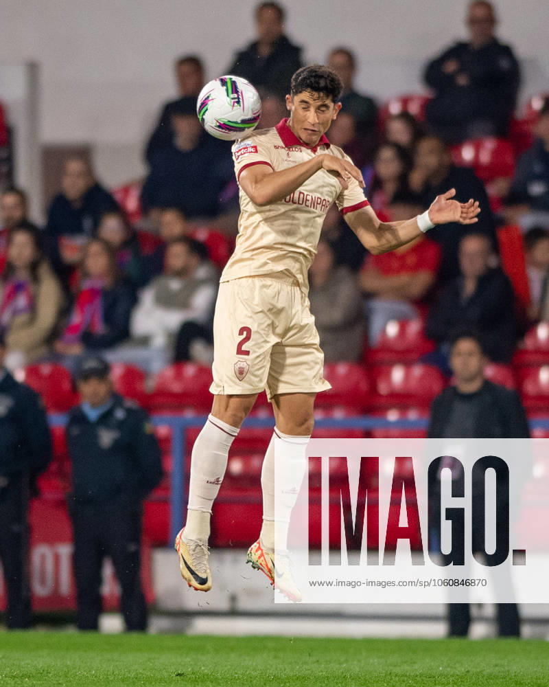 Gil Vicente FC v Vitoria SC - Liga Portugal Betclic ZE CARLOS from Gil Vicente FC is in action during the Liga Portugal Betclic 2024 25 match between Gil Vicente FC and Vitoria SC at Estadio Cidade de Barcelos in Barcelos, Portugal, on April 11, 2025. Barcelos Portugal
