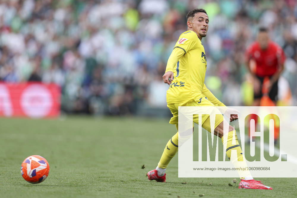 ESP: Real Betis - Villarreal CF. La Liga EA Sports. Date 31 Yeremy Pino of Villarreal CF during the La Liga EA Sports, date 31 between Real Betis and Villarreal CF played at Benito Villamarin Stadium on April 13, 2024 in Sevilla, Spain. kpng