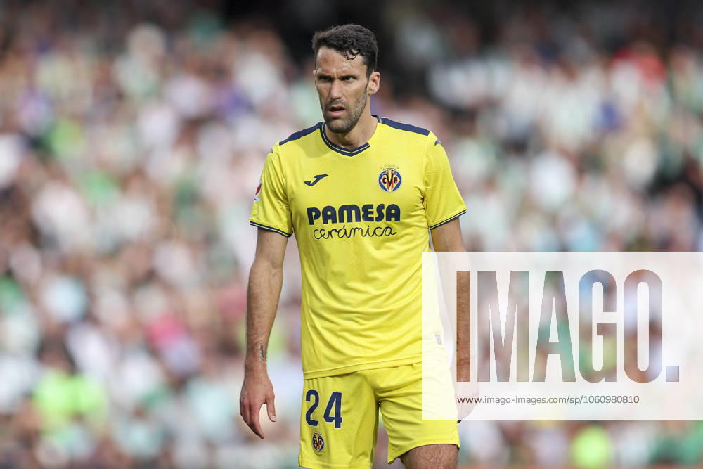 ESP: Real Betis - Villarreal CF. La Liga EA Sports. Date 31 Alfonso Pedraza of Villarreal CF during the La Liga EA Sports, date 31 between Real Betis and Villarreal CF played at Benito Villamarin Stadium on April 13, 2024 in Sevilla, Spain. kpng