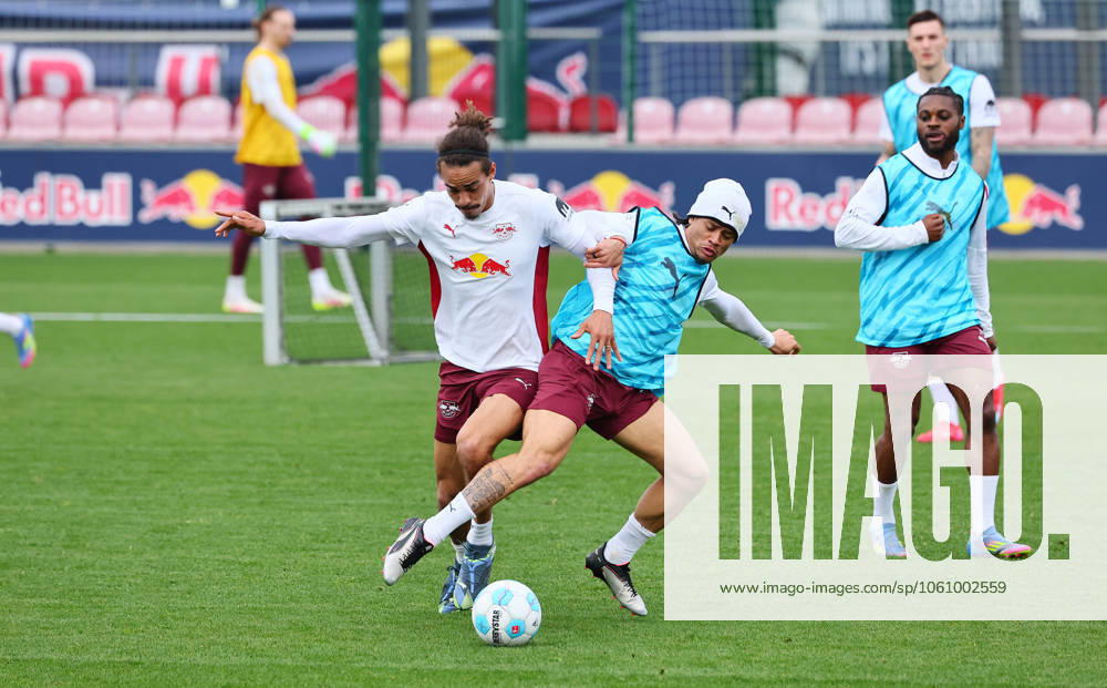 RB Leipzig Training Bundesliga Leipzig, 15 04 2025, RBL Training Center, Fußball Bundesliga , RB LEIPZIG Training , In the picture from l Yussuf Yurary Poulsen 9, RB Leipzig and Xavi Simons 10, RB Leipzig , For editorial use only Only editorial use , Picture Point
