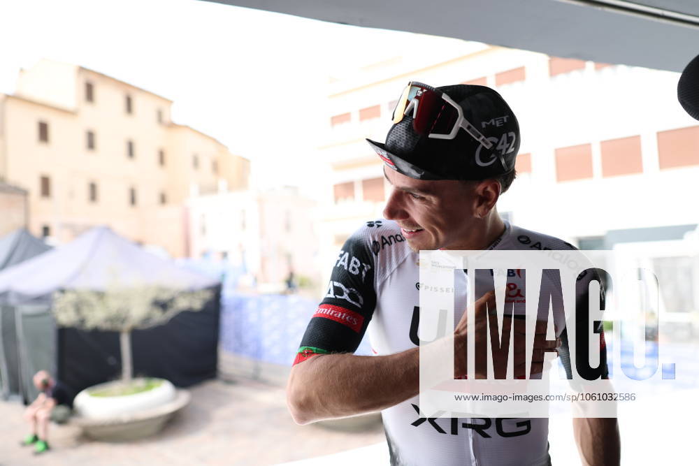Alves Oliveira Ivo Emanuel Of Uae Team Emirates Xrg winner of the stage during the Giro dAbruzzo, stage from Tocco da Casauria to Penne (138 km) - Abruzzo, Italy- Wednesday, April 16, 2025. - cycling .