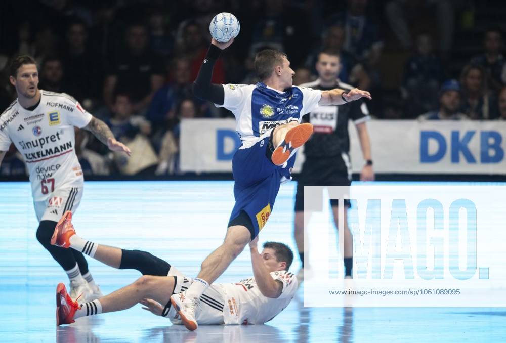 DAIKIN HBL HANDBALL MEN 1 BL 26 GAME DAY THSV EISENACH HC ERLANGEN p 17 04 2025 Eisenach DAIKIN HBL Handball 1 Bundesliga Herren Saison 2024 2025 26 Spieltag Werner Assmann Halle ThSV Eisenach HC Erlangen im Foto Simone Mengon 15 ThSV Eisenach Germany Thüringen Eisenach Copyright SaschaxFromm