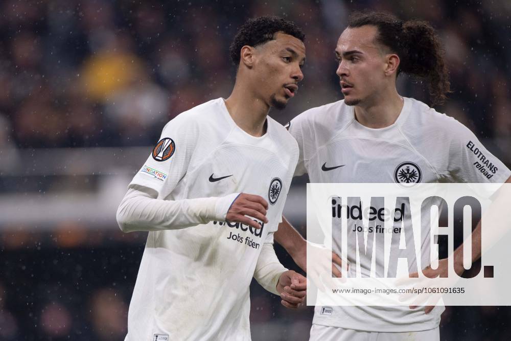 Hugo EKITIKE F and Arthur THEATE F disappointed, disappointed, disappointment, disappointment Football Europa League Eintracht Frankfurt Tottenham Hotspur quarter-final, Round of 8, on 17 04 2025, DEUTSCHE BANK PARK 0 1 Â