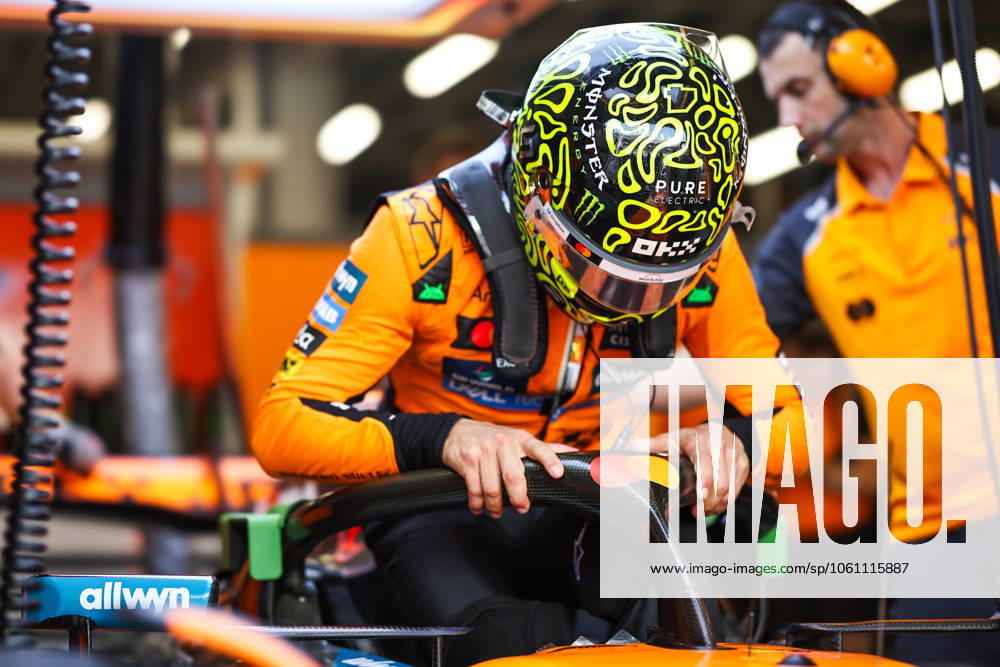 F1 Grand Prix Of Saudi Arabia: Practice Lando Norris of Great Britain and the McLaren F1 Team jumps into the car before the first practice ahead of the F1 Grand Prix of Saudi Arabia at Jeddah Corniche Circuit in Jeddah, Saudi Arabia, on April 18, 2025. Jeddah Mecca Saudi Arabia