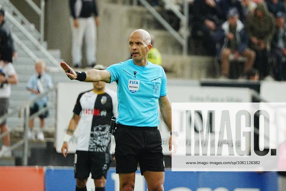 Faro, Portugal - Liga Portugal Betclic, Round 30, SC Farense v Boavista FC, Luis Godinho, FIFA referee during the football match between SC Farense and Boavista FC