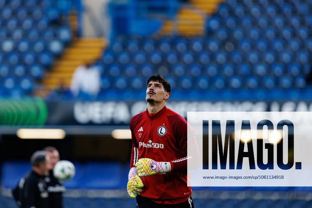 Vladan Kovacevic seen during UEFA Conference League 24 25 quarterfinal second leg game between Chelsea FC and Legia Warszawa (Maciej Rogowski) London Stamford Bridge United Kingdom