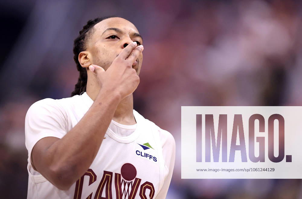 Cleveland Cavaliers Darius Garland (10) blows a kiss to the crowd after hitting a three point shot against the Miami Heat during the second quarter of the first round of the Eastern Conference playoffs in Cleveland, Ohio Sunday April 20, 2025. The Cavaliers defeated the Heat 121-100. CLE20250420114 AARONxJOSEFCZYK