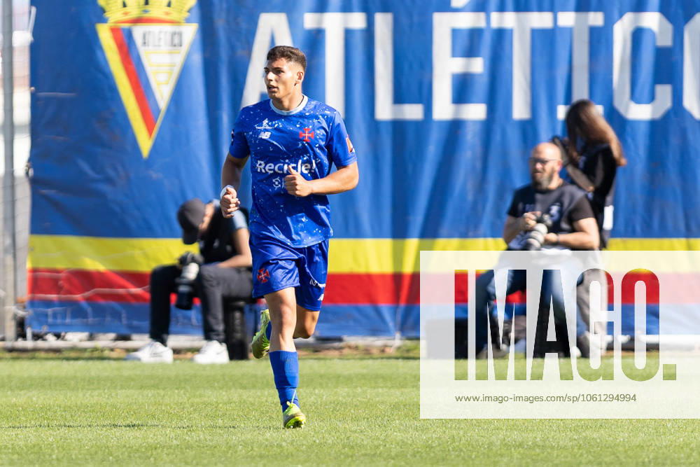 Belenenses defender from Portugal DIOGO BRASIDO (5) in action during the game for Liga 3 between Atletico and Belenenses at Estadio da Tapadinha Lisbon Portugal - ZUMAs359 20250405_zsp_s359_045