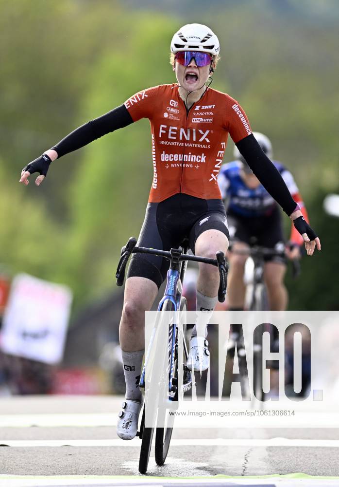 Dutch Puck Pieterse of Fenix-Deceuninck celebrates after winning the women s race of the La Fleche Wallonne , one day cycling race (Waalse Pijl - Walloon Arrow), 140,7 km from Ciney to Huy, Wednesday 23 April 2025. JASPERxJACOBS x121659957x