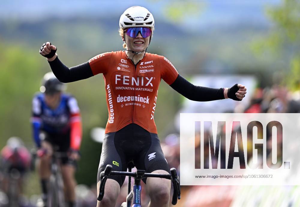 Dutch Puck Pieterse of Fenix-Deceuninck celebrates after winning the women s race of the La Fleche Wallonne , one day cycling race (Waalse Pijl - Walloon Arrow), 140,7 km from Ciney to Huy, Wednesday 23 April 2025. JASPERxJACOBS x121660721x