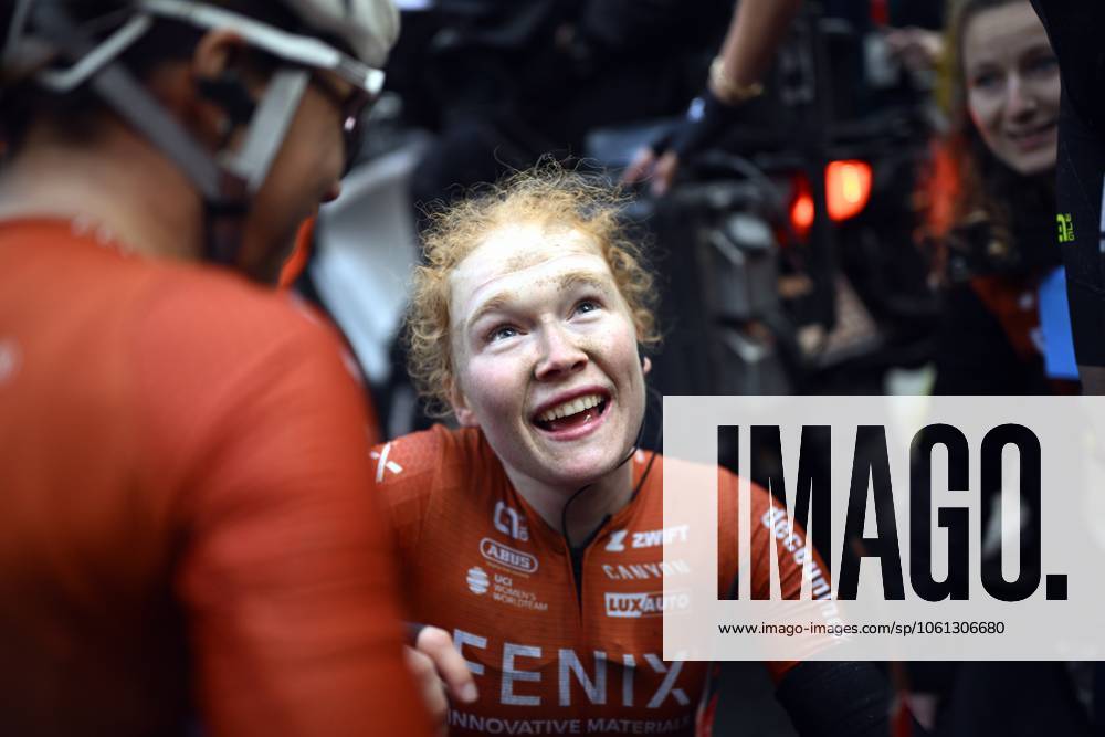 Dutch Puck Pieterse of Fenix-Deceuninck celebrates with teammates after winning the women s race of the La Fleche Wallonne , one day cycling race (Waalse Pijl - Walloon Arrow), 140,7 km from Ciney to Huy, Wednesday 23 April 2025. JASPERxJACOBS x121661101x
