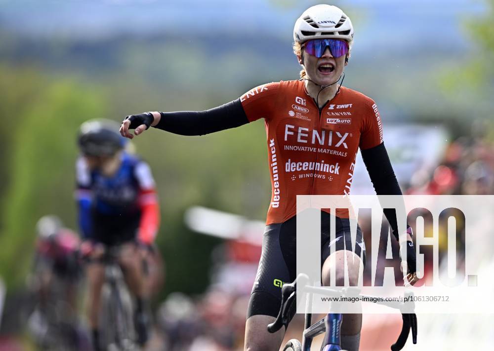 Dutch Puck Pieterse of Fenix-Deceuninck celebrates after winning the women s race of the La Fleche Wallonne , one day cycling race (Waalse Pijl - Walloon Arrow), 140,7 km from Ciney to Huy, Wednesday 23 April 2025. JASPERxJACOBS x121661958x