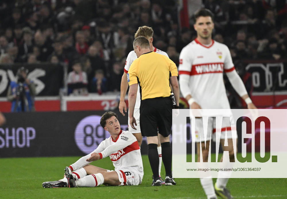 Deniz Undav VfB Stuttgart 26 injured Injury Referee Referee Tobias Welz Loenidas Stergiou VfB Stuttgart 20 VfB Stuttgart vs 1 FC Heidengheim 1846 25 04 2025 DFL REGULATIONS PROHIBIT ANY USE OF PHOTOGRAPHS AS IMAGE SEQUENCES AND OR QUASI VIDEO VfB Stuttgart vs 1 FC Heidengheim 1846