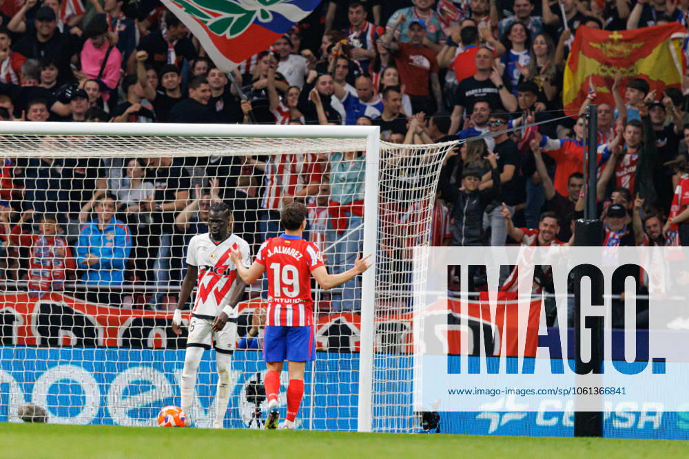Julian Alvarez seen celebrating after scoring goal during LaLiga EA SPORTS game between teams of Atletico de Madrid and Rayo Vallecano at Estadio Civitas Metropolitano (Maciej Rogowski) Madrid Estadio Civitas Metropolitano Spain