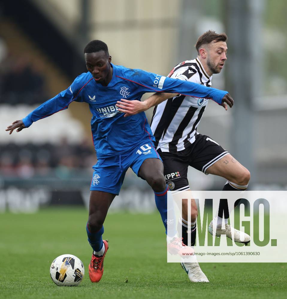 Mohamed Diomande of Rangers battles for the ball with Caolan Boyd-Munce of St Mirren during the William Hill Premiership match at The SMiSA Stadium, Paisley. St Mirren v Rangers, William Hill Premiership, Football, The SMiSA Stadium, Paisley, Scotland, UK - 26 Apr 2025