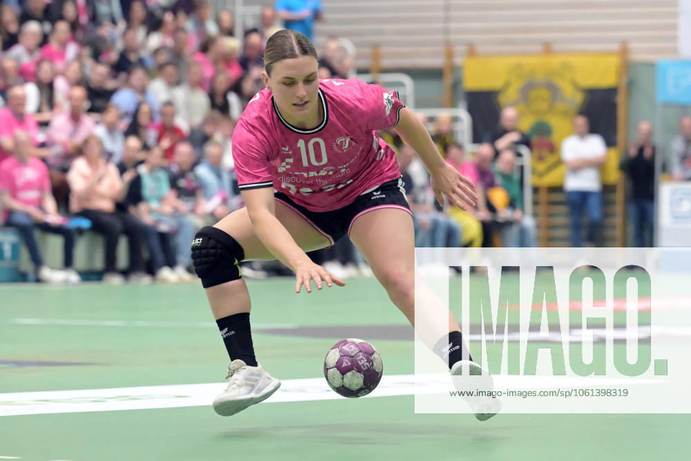 Nele Franz TusSies Metzingen, 10 TusSies Metzingen vs BVB Borussia Dortmund Handball, Handball, HBF, Playoff, Quarterfinal Game 2, Season 2024 2025, 26 04 2025 TusSies Metzingen vs BVB Borussia Dortmund Handball, Handball, HBF, Playoff, Quarterfinal Game 2, Season 2024 2025, 26 04 2025 Metzingen
