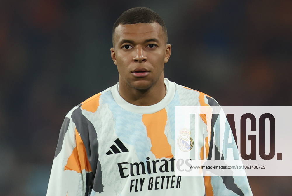 FC Barcelona, Barca Real Madrid CF. Copa del Rey. Final. Kylian Mbappe of Real Madrid during the Copa del Rey match, Final, between FC Barcelona and Real Madrid CF played at La Cartuja Stadium on April 26, 2025 in Sevilla, Spain. kpng