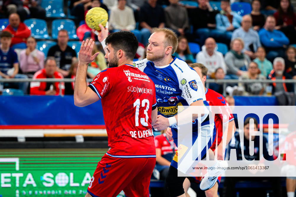 Bietigheim HBL 24 25 SG BBM Bietigheim THSV Eisenach Juan de la Pena Bietigheim , Peter Walz Eisenach Bietigheim Bissingen Egetrans Arena Baden Württemberg Germany
