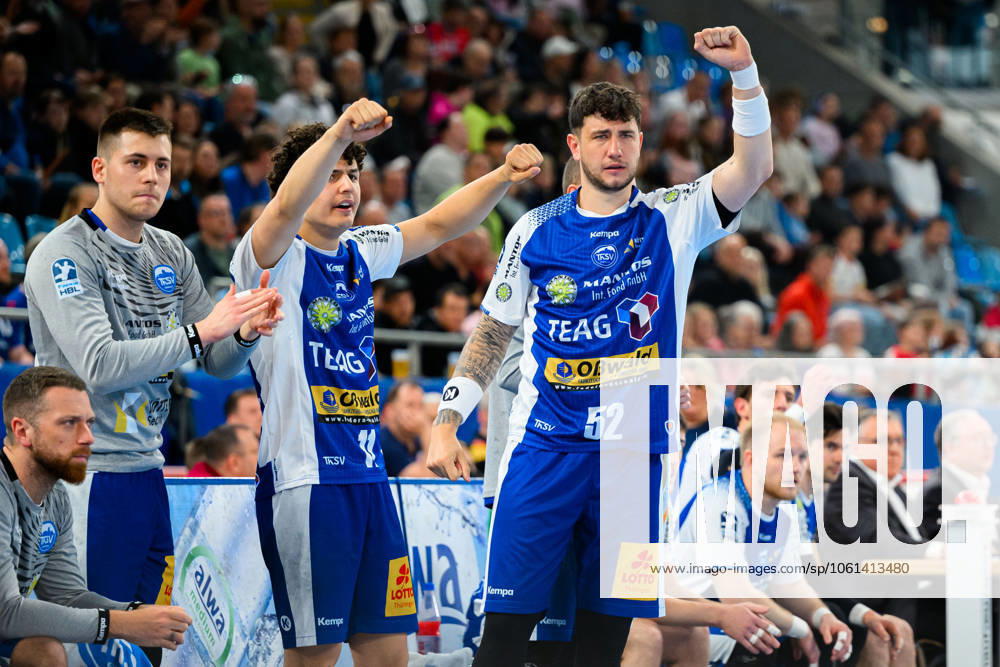 Bietigheim HBL 24 25 SG BBM Bietigheim THSV Eisenach Gian Attenhofer Eisenach , Justin Kurch Eisenach Jubel Freude Emotion Bietigheim Bissingen Egetrans Arena Baden Württemberg Germany