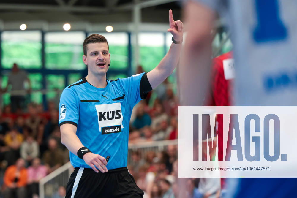 2 Handball Bundesliga, Matchday 29, TuSEM Essen Dessau Rosslauer HV, Referee Lukas Stürmer, Essen Am Hallo NRW Germany xRHR PHOTO DEx