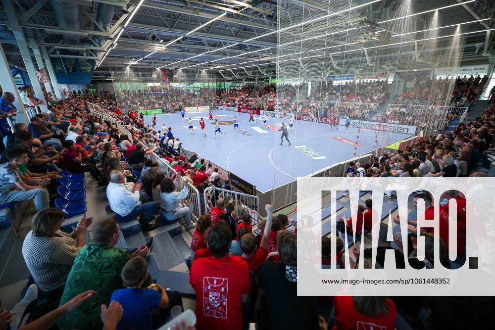 2 Handball Bundesliga, Matchday 29, TuSEM Essen Dessau Rosslauer HV, Panorama of the Sporthalle am Hallo during an attack by TUSEM Essen, Essen Am Hallo NRW Germany xRHR PHOTO DEx