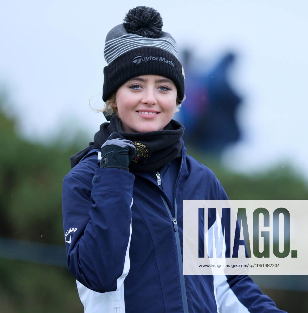 UK: The Alfred Dunhill Links Championship at Kingsbarns, St Andrews, Scotland on 30 September 2022 Pictured: Hollywood star Kathryn Newton on the 10th fairway at Kingsbarns during the second round of the Alfred Dunhill Links Championship 2022 St Andrews Fife Scotland