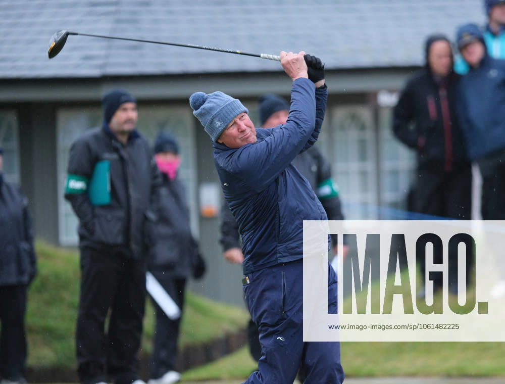 UK: The Alfred Dunhill Links Championship at Kingsbarns, St Andrews, Scotland on 30 September 2022 Pictured: Chief Executive of the R&A Martin Slumbers on the 10th tee at Kingsbarns during the second round of the Alfred Dunhill Links Championship 2022 St Andrews Fife Scotland