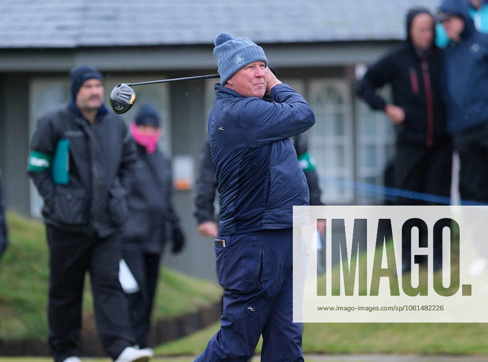 UK: The Alfred Dunhill Links Championship at Kingsbarns, St Andrews, Scotland on 30 September 2022 Pictured: Chief Executive of the R&A Martin Slumbers on the 10th tee at Kingsbarns during the second round of the Alfred Dunhill Links Championship 2022 St Andrews Fife Scotland
