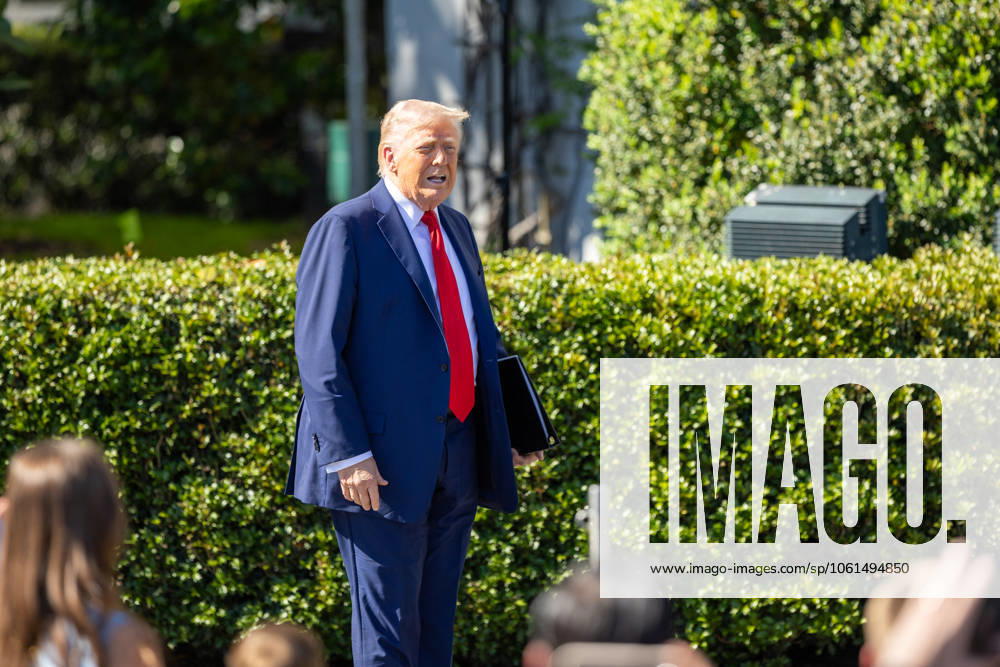 (250429) -- WASHINGTON, April 29, 2025 -- U.S. President Donald Trump arrives to welcome the Super Bowl champion Philadelphia Eagles NFL, American Football Herren, USA football team to the White House in Washington, D.C., the United States, April 28, 2025. A recent poll showed that as U.S. President Donald Trump approaches the 100-day mark of his second term, his approval rating has fallen to the lowest level for any U.S. president at this point in office over the past 80 years. ) U.S.-WASHINGTON, D.C.-WHITE HOUSE-TRUMP-APPROVAL RATING HuxYousong